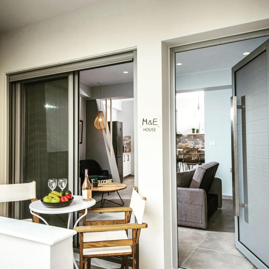 Apartment M&e House *
